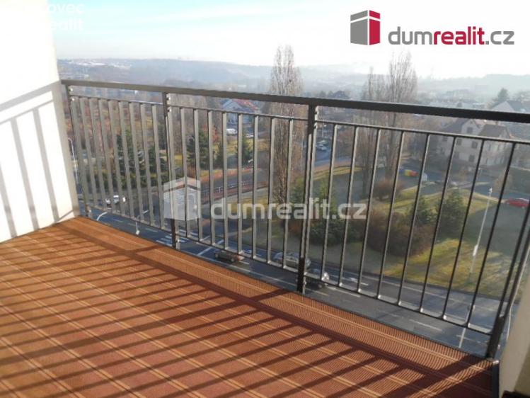 Rent apartment 2+KK Praha 13, Jeremiášova č. 6