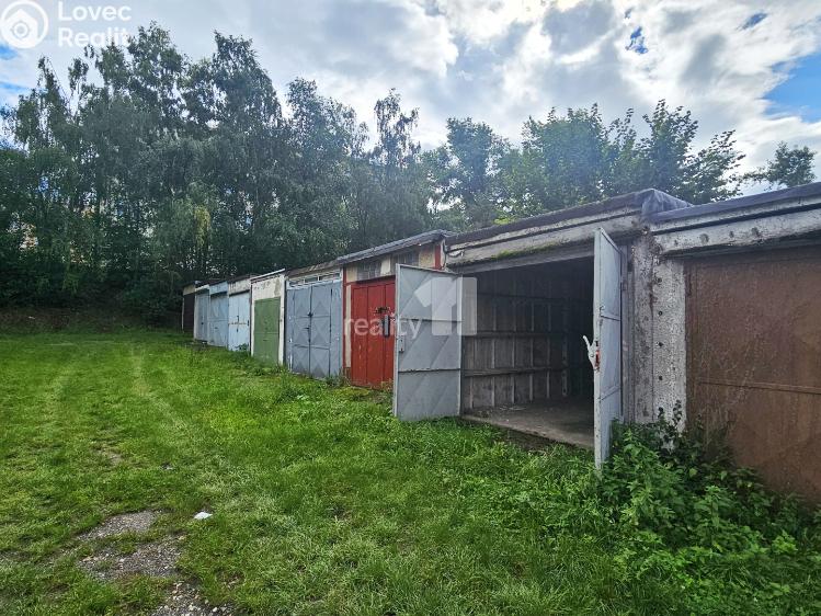 Pronájem garáže Kolín, Pražská č. 7