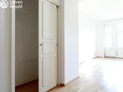 Rent apartment 3+1 Praha, Janáčkovo nábřeží č. 6