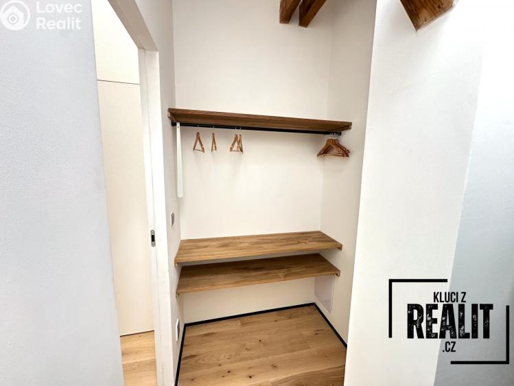 Оренда квартири 4+KK Praha, Újezd 402/33 č. 27