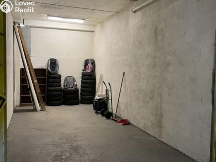 Продаж гаража Praha, Navigátorů č. 3