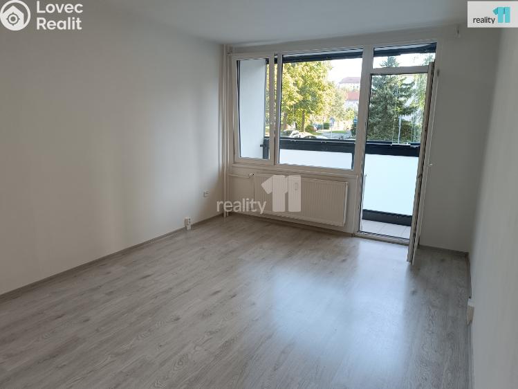 Pronájem bytu 2+KK Děčín, Karla Čapka č. 14