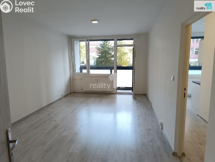 Pronájem bytu 2+KK Děčín, Karla Čapka č. 30
