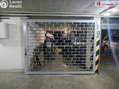Prodej garáže Praha 5, Zahradníčkova č. 6