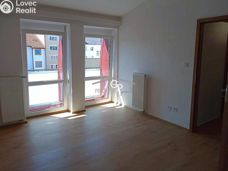 Pronájem bytu 3+KK České Budějovice, Jírovcova č. 2