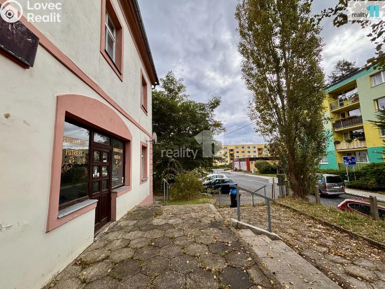 Pronájem obchodního prostoru Nový Bor, Husova č. 1