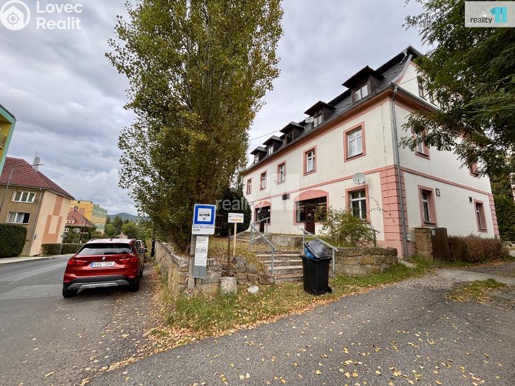 Pronájem obchodního prostoru Nový Bor, Husova č. 9