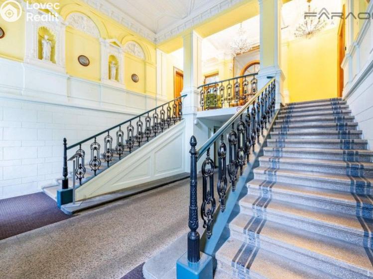 Продаж офісного приміщення Praha, Washingtonova č. 12