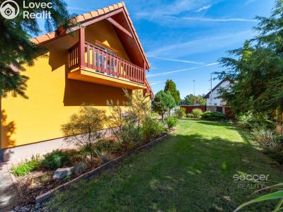 Продажа семейного дома Vestec, U Hřiště č. 2