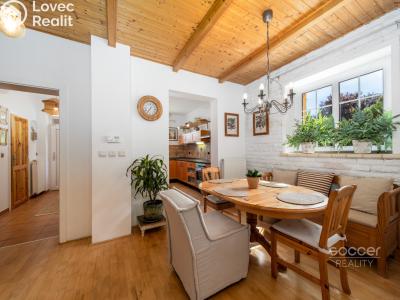 Продажа семейного дома Vestec, U Hřiště č. 6