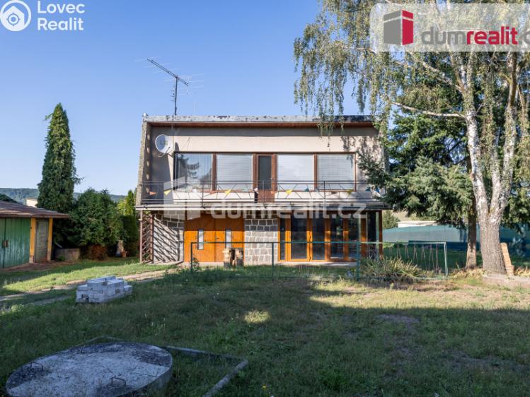 Продаж сімейного будинку Vroutek, Nádražní č. 1