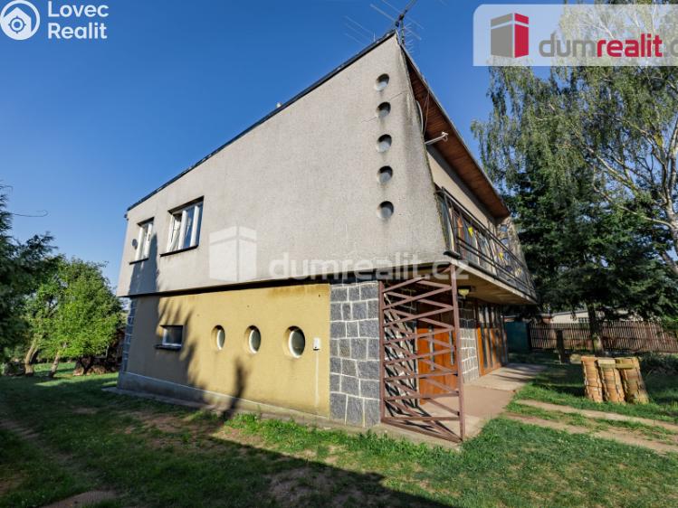 Продаж сімейного будинку Vroutek, Nádražní č. 4
