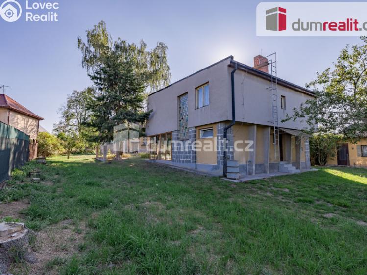 Продаж сімейного будинку Vroutek, Nádražní č. 7