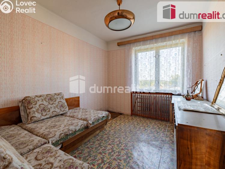 Продаж сімейного будинку Vroutek, Nádražní č. 13
