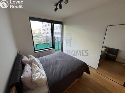 Prodej bytu 2+KK Praha, Argentinská č. 4
