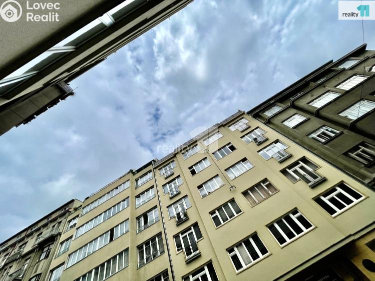Prodej bytu 3+1 Praha 7, Vinařská č. 26
