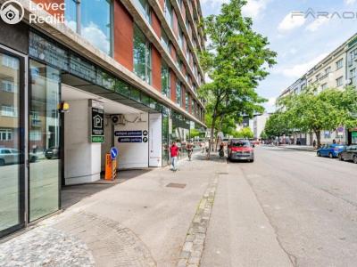 Sale apartment 4+1 Praha, Stroupežnického č. 16