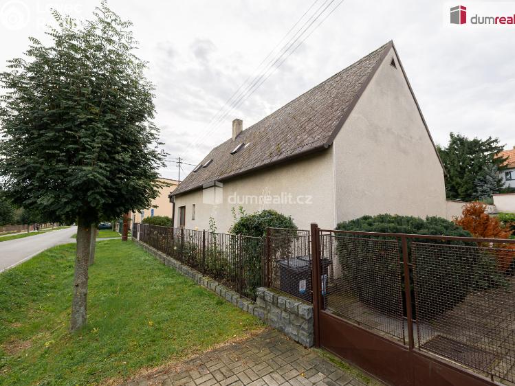 Prodej rodinného domu Měšice, Na Křížku č. 16