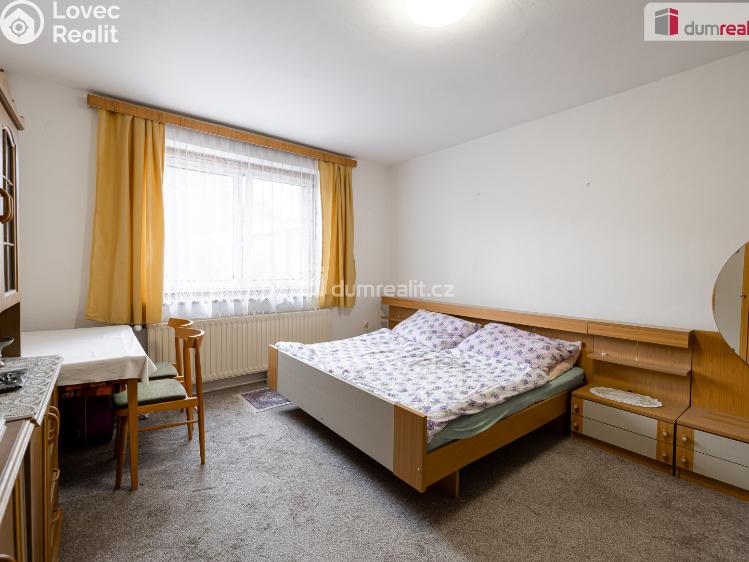 Prodej rodinného domu Měšice, Na Křížku č. 18