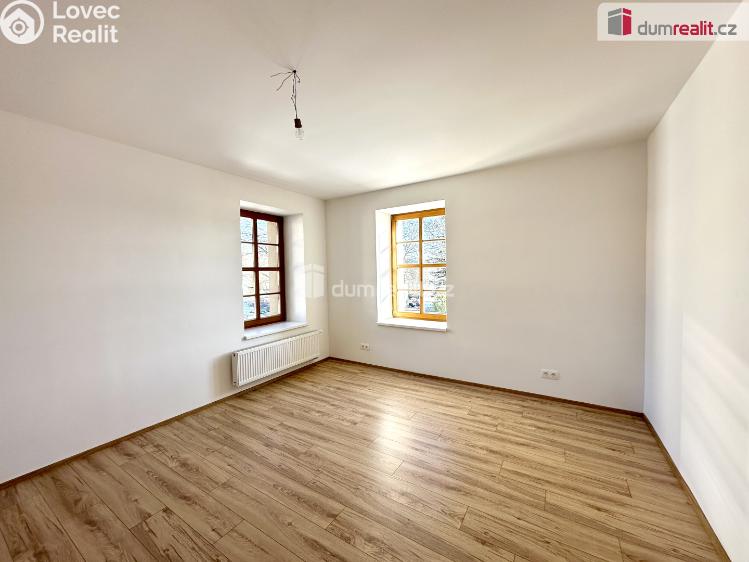 Prodej bytu 2+KK Horní Blatná, náměstí Sv. Vavřince č. 6