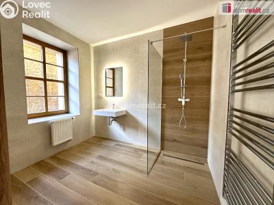 Prodej bytu 2+KK Horní Blatná, náměstí Sv. Vavřince č. 2