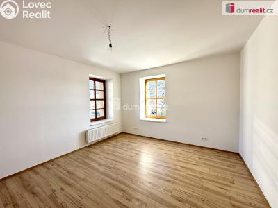 Prodej bytu 2+KK Horní Blatná, náměstí Sv. Vavřince č. 6
