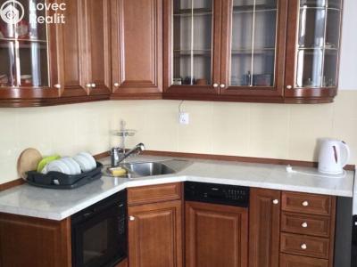 Продаж квартири 3+KK Karlovy Vary, Zeyerova č. 3