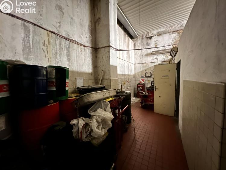 Prodej komerční nemovitosti Praha 6, Břevnov, Diskařská 83/0 č. 16