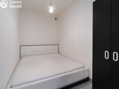 Sale apartment 2+KK Praha, Třinecká 769 č. 6