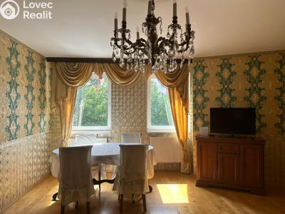 Sale apartment 3+KK Praha, Choceradská č. 5