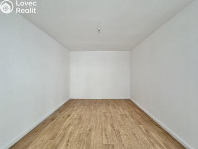 Pronájem bytu 2+KK Praha, Varšavská č. 5