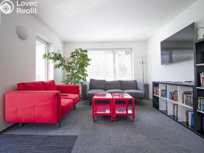 Pronájem bytu 1+KK Praha, Křížová č. 6