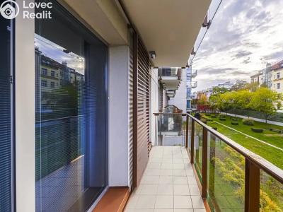 Sale apartment 3+KK Praha, Korunní č. 2