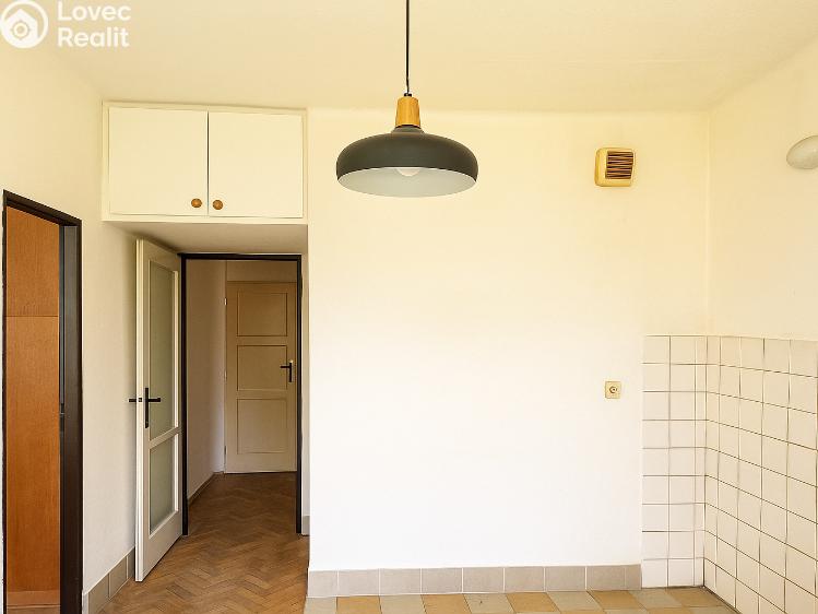 Prodej bytu 3+KK Praha, Liberijská 592/5 č. 4