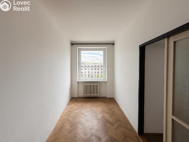 Prodej bytu 3+KK Praha, Liberijská 592/5 č. 11