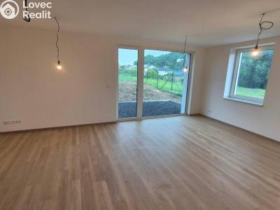 Prodej vícegeneračního domu Zdiby, Mezi Lesy č. 6