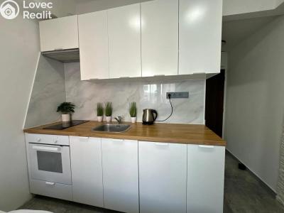 Rent apartment 2+KK Praha, Na Jarově č. 1