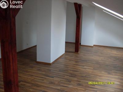 Pronájem bytu 2+KK Praha, Freyova č. 1