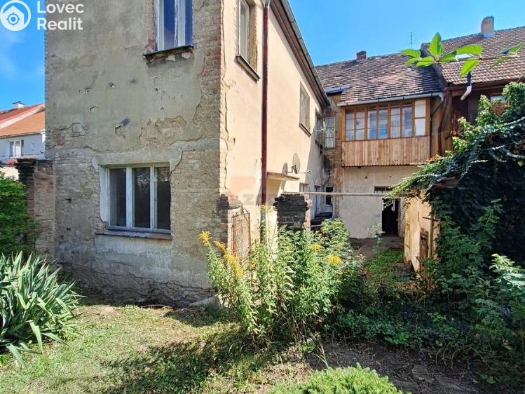 Продаж багатогенного будинку Roudnice nad Labem, Špindlerova třída č. 1