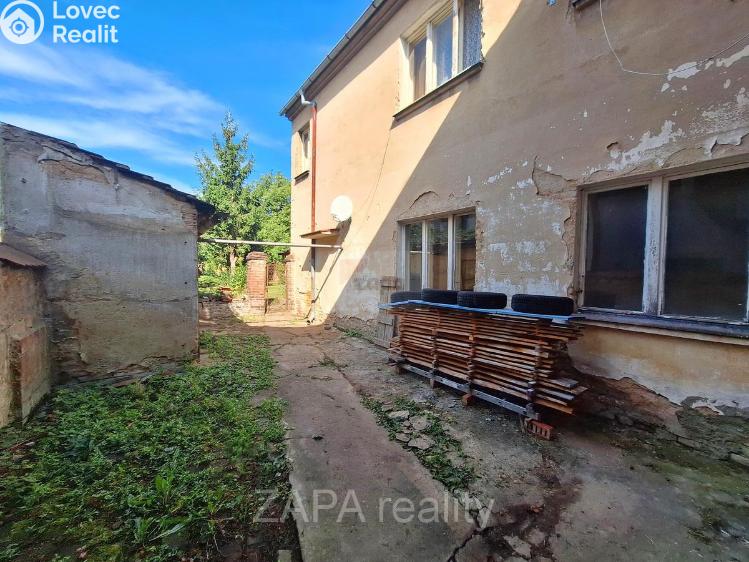 Продаж багатогенного будинку Roudnice nad Labem, Špindlerova třída č. 27