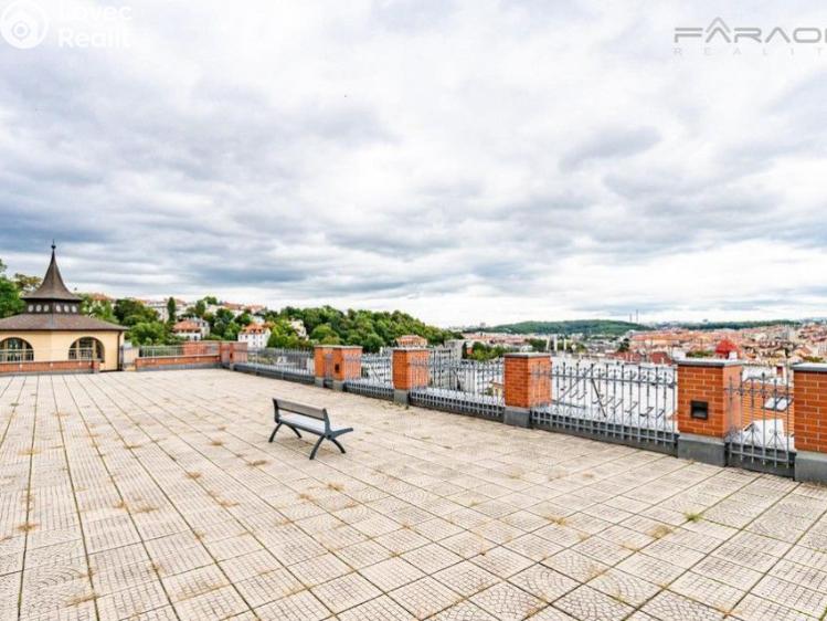 Pronájem bytu 2+KK Praha, U Zvonařky č. 17