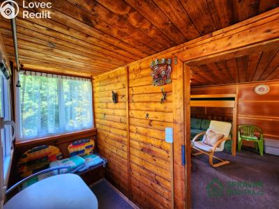 Sale hut Štěnovický Borek č. 5
