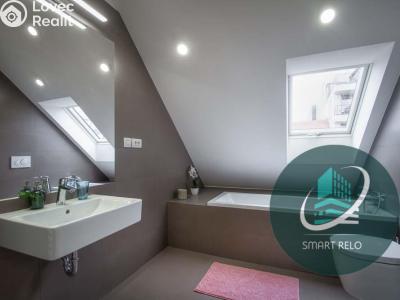 Rent apartment 2+KK Praha, Sokolovská č. 3