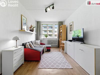 Sale apartment 3+KK Praha 14, Slévačská č. 4