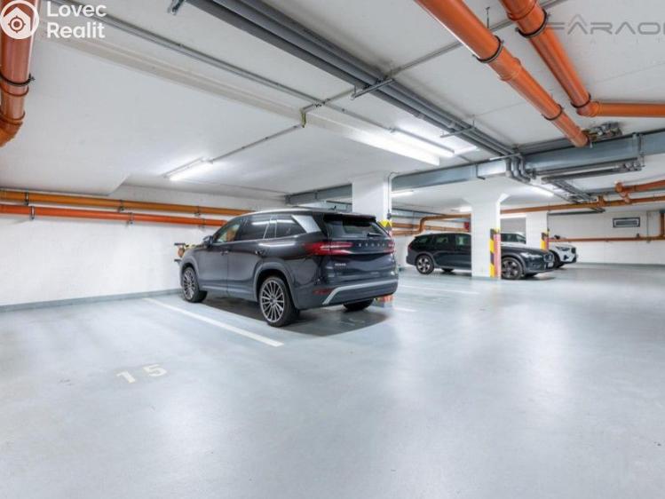 Pronájem bytu 3+KK Praha, Květnového vítězství č. 18