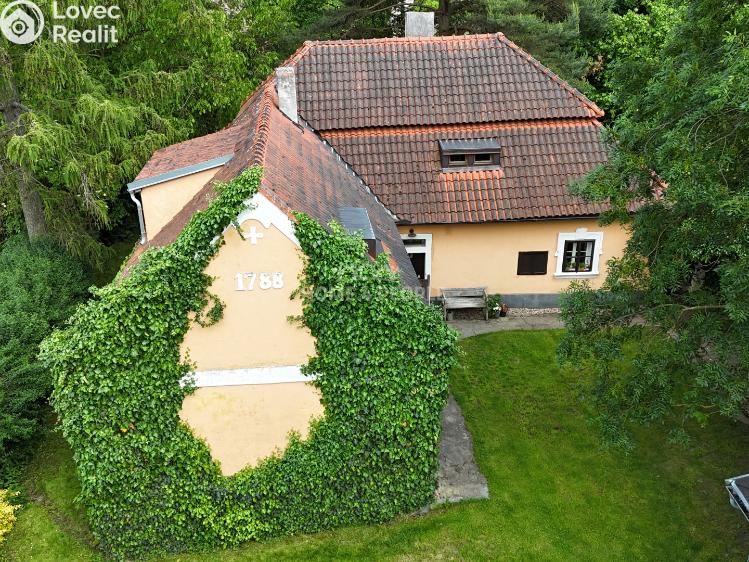 Prodej rodinného domu Vysoký Chlumec č. 1