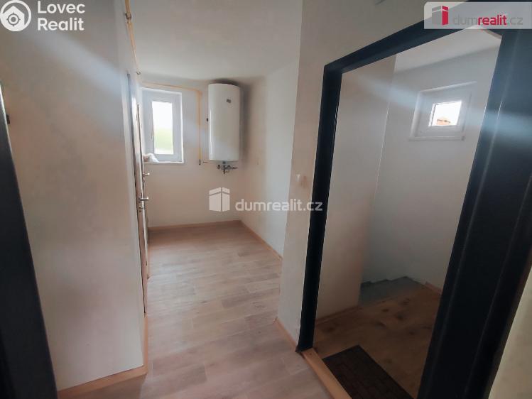 Pronájem bytu 1+1 Přestavlky č. 9