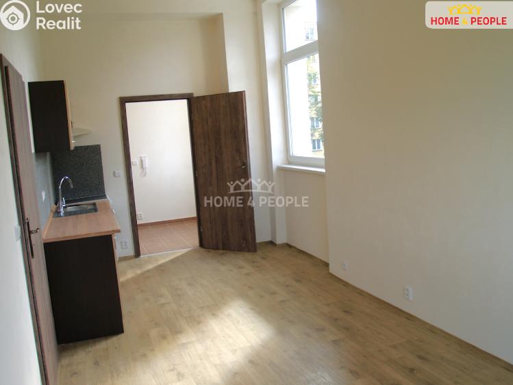 Pronájem bytu 2+KK Chodov, Školní č. 3