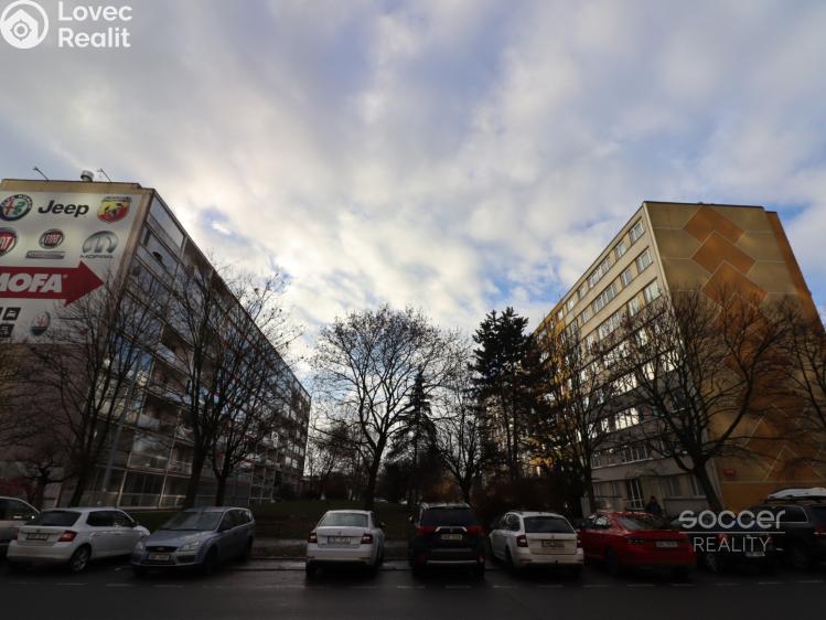 Pronájem bytu 1+KK Praha, Milevská č. 4