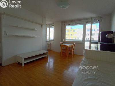 Rent apartment 1+KK Praha, Milevská č. 1